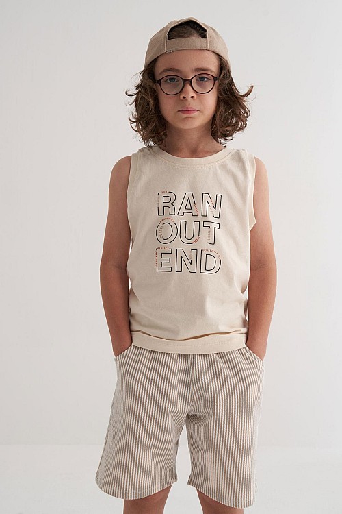 Erkek Çocuk Şortlu Takım Sıfır Kollu Yazı Baskılı Bağcık Aksesuarlı Krem (8-14 Yaş)