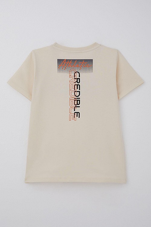 Erkek Çocuk Tişört Yazı Baskılı Sırt Kısmı Baskı Detaylı Krem (10-16 Yaş)