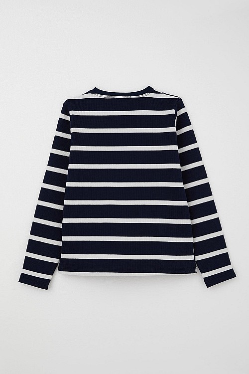 Kız Çocuk Pantolonlu Takım Parmak Geçmeli Arma Detaylı Lacivert (8-14 Yaş)