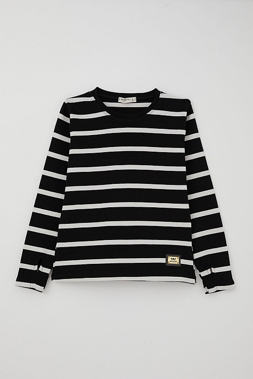 Kız Çocuk Pantolonlu Takım Parmak Geçmeli Arma Detaylı Siyah (8-14 Yaş)