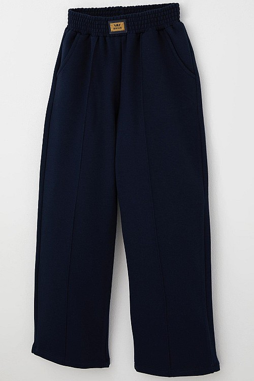 Kız Çocuk Pantolonlu Takım Parmak Geçmeli Arma Detaylı Lacivert (8-14 Yaş)