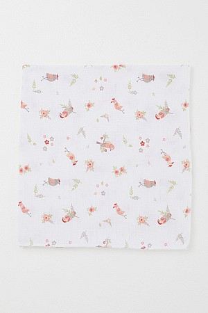 Yenidoğan Bebek Müslin Battaniye Çiçek & Kuş Desenli Ekru (Standart) Yenidoğan Bebek Müslin Battaniye Çiçek & Kuş Desenli Ekru (Standart)