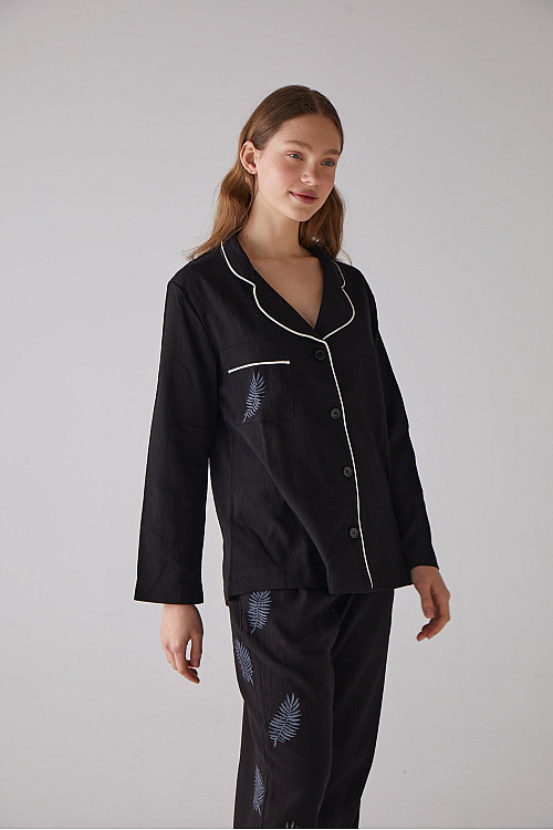 Yaprak Desen Siyah Uzun Pijama Takımı