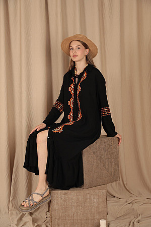 Viskon Kumaş Etnik Nakışlı Düğme Espirili Kadın Elbise-Siyah