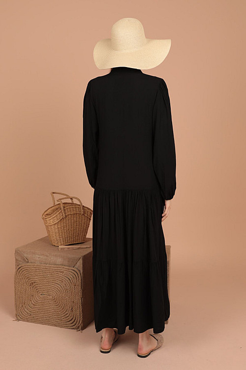 Viskon Kumaş Ön Roba Nakışlı Kadın Elbise-Siyah