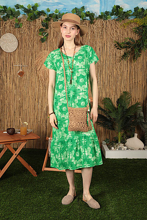 Viskon Kumaş Batik Desen Eteği Fırfırlı Kadın Elbise-Yeşil