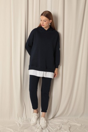 Three Thread Fabric Hooded Women&#39;s Navy Blue Sweat