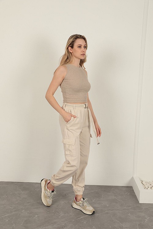 Gabardin Kumaş Kemerli Kargo Kadın Pantolon-Bej