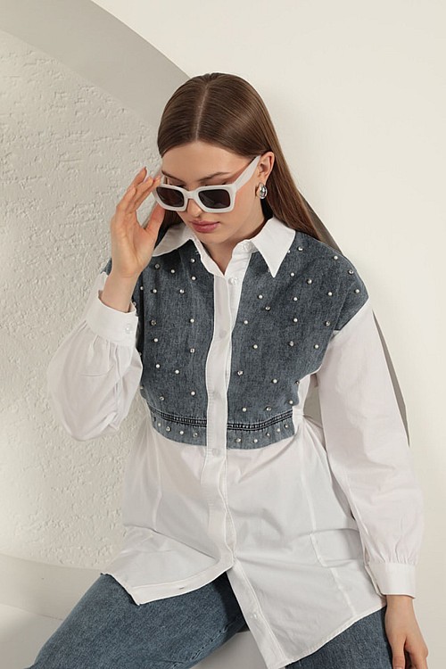 Poplin Kumaş Önü İnci Detaylı Beyaz Kadın Gömlek