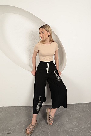 Viscose Fabric Embroidered Women&#39;s Trousers-Black