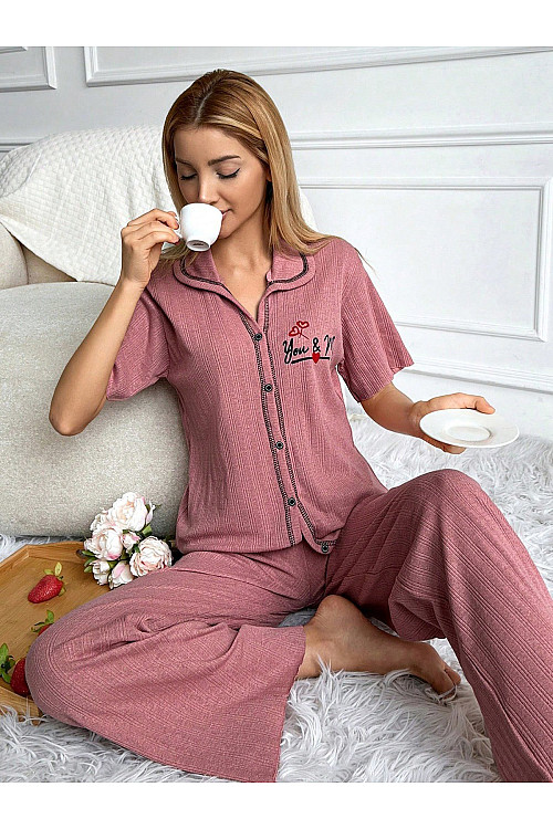 Önden Düğmeli Pijama Takımı